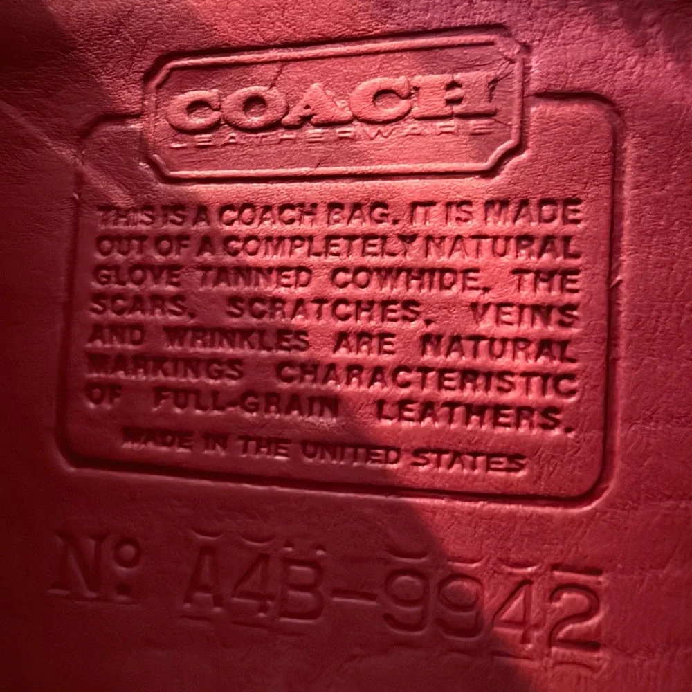 Coach Vintage Carousel Bag 9942 in Red - Picture 4 of 6